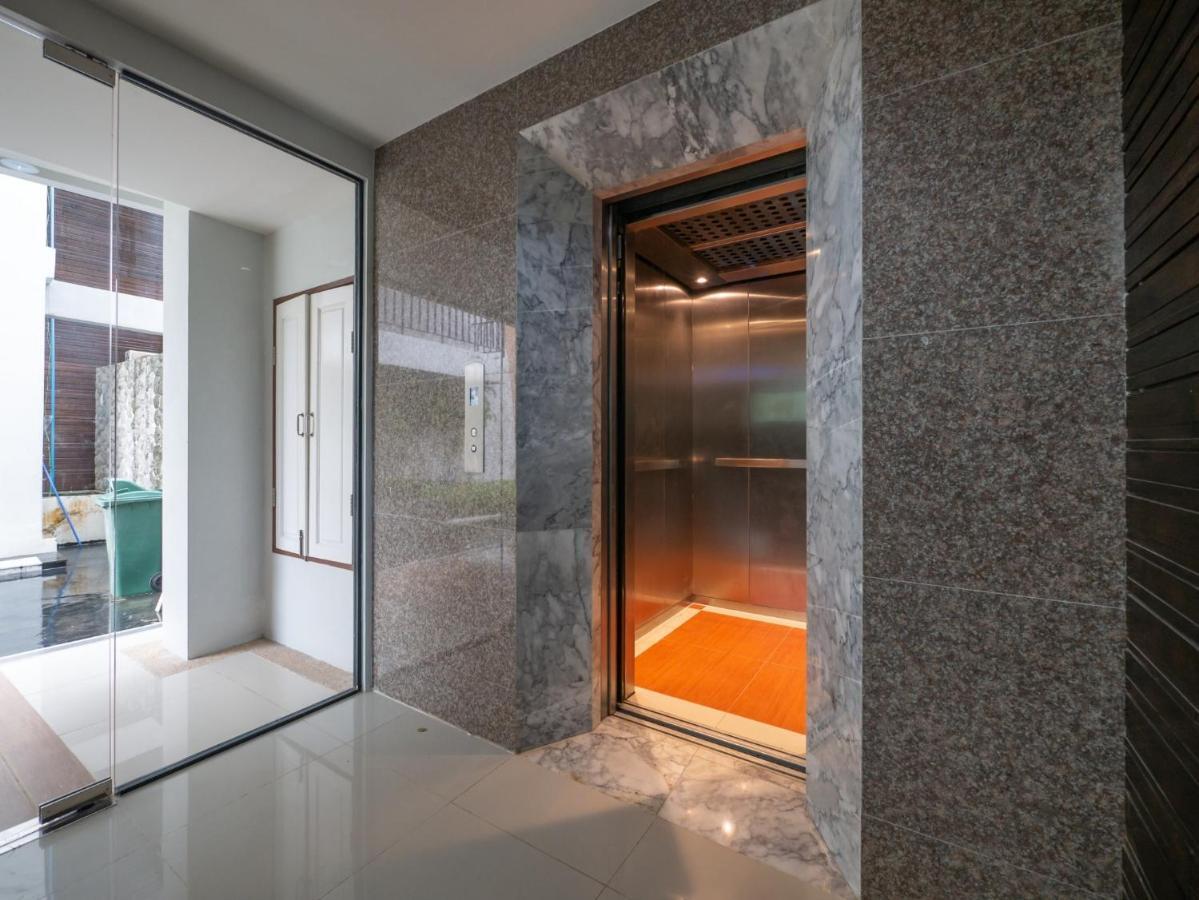 Naithon Beachfront Condotel Exterior photo